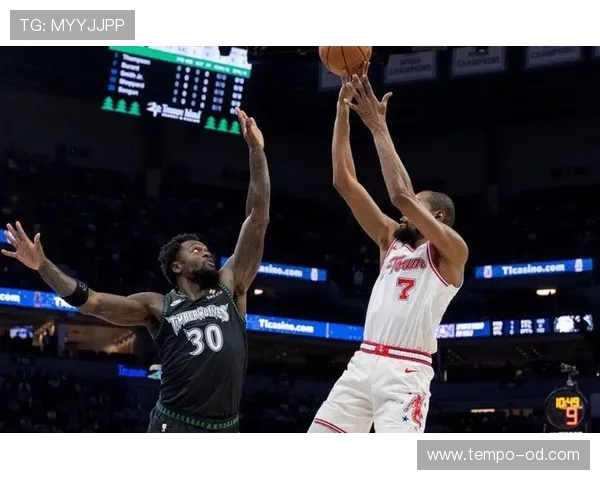 乔丹·普尔突破拉开进攻空间 提升球队关键时刻得分效率