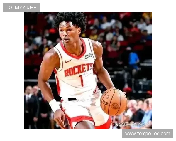 阿门·汤普森突破突破率提升显著 打破限制拉开进攻空间